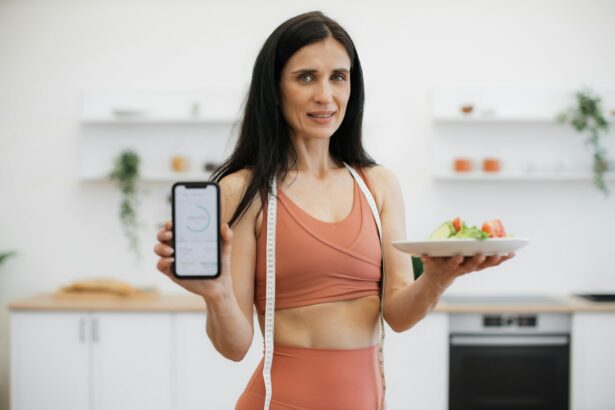 Fitness model demonstrating app for counting calories
