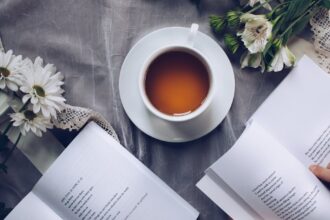 découvrez l'univers du café : ses variétés, méthodes de préparation, bienfaits et culture. plongez dans l'art de savourer chaque tasse, de l'espresso intense au café filtre délicat, et explorez des recettes pour sublimer votre expérience café.