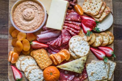 découvrez l'univers savoureux du fromage avec nos conseils, recettes et astuces pour apprécier pleinement chaque variété. plongez dans un monde de délices lactés, d'accords gourmands et d'innovations fromagères.