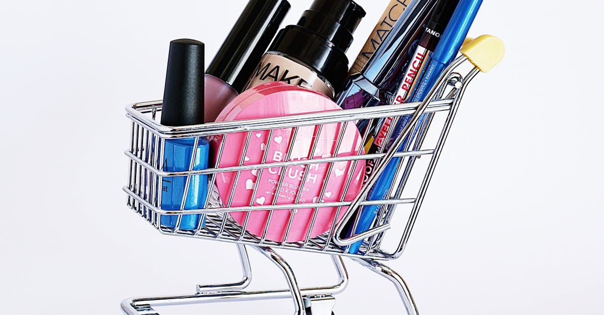 découvrez notre sélection de nettoyants pour pinceaux de maquillage, conçus pour garder vos outils impeccables et prolonger leur durée de vie. obtenez un maquillage parfait avec des pinceaux toujours propres !