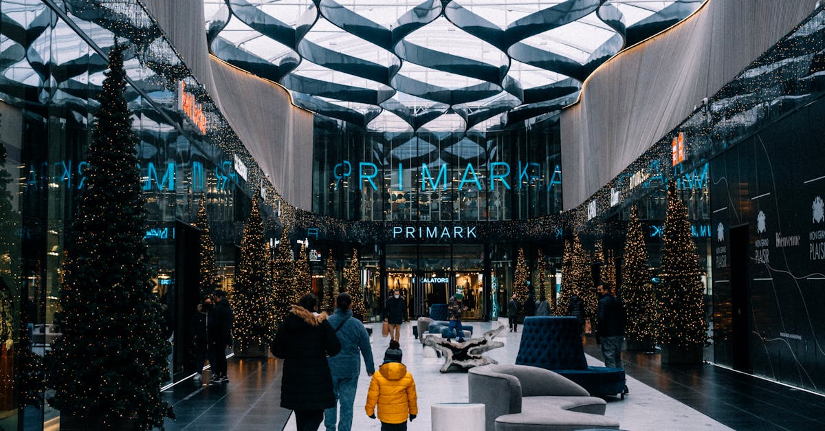 découvrez primark, la destination incontournable pour des vêtements tendance à petit prix. profitez d'une large sélection de mode, accessoires et articles de maison qui allient style et économie. magasinez dès maintenant et mettez à jour votre garde-robe sans vous ruiner !