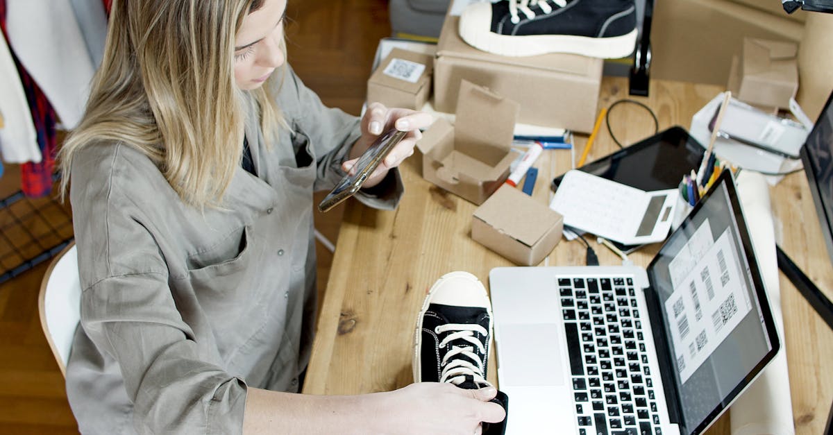 découvrez notre collection de chaussures de mode à prix abordables, alliant style et confort. trouvez le paire parfaite qui ajoute une touche tendance à votre garde-robe sans vous ruiner.