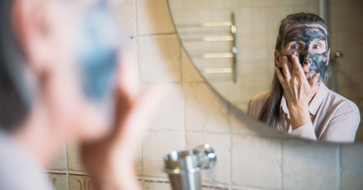 découvrez notre sélection de crèmes anti-âge pour combattre les signes du vieillissement. formulées avec des ingrédients puissants, elles nourrissent, hydrates et redonnent éclat à votre peau. trouvez la crème idéale pour une peau radieuse et jeune!
