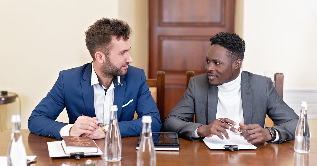 découvrez l'art de l'affirmation de soi avec notre guide sur l'assertivité. apprenez à exprimer vos opinions avec confiance tout en respectant celles des autres, et améliorez vos relations personnelles et professionnelles. maîtrisez des techniques pratiques pour renforcer votre confiance en vous et vous affirmer avec aisance dans toutes les situations.