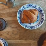 découvrez le plaisir de la comfort food : des plats réconfortants qui ravivent les souvenirs d'enfance, apportent chaleur et satisfaction. plats gourmands, recettes traditionnelles et inspirations modernes pour égayer vos repas.