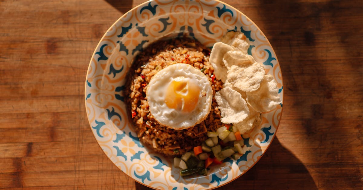 découvrez l'univers réconfortant de la comfort food, où chaque plat évoque douceur et chaleur. explorez des recettes savoureuses qui ravivent les souvenirs d'enfance et apportent une touche de bonheur à chaque bouchée.