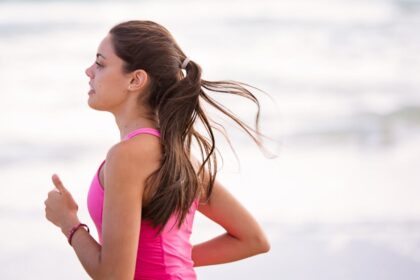 découvrez une variété d'exercices adaptés à tous les niveaux pour renforcer votre corps, améliorer votre endurance et favoriser un mode de vie sain. rejoignez-nous pour des conseils pratiques et des routines d'entraînement efficaces.