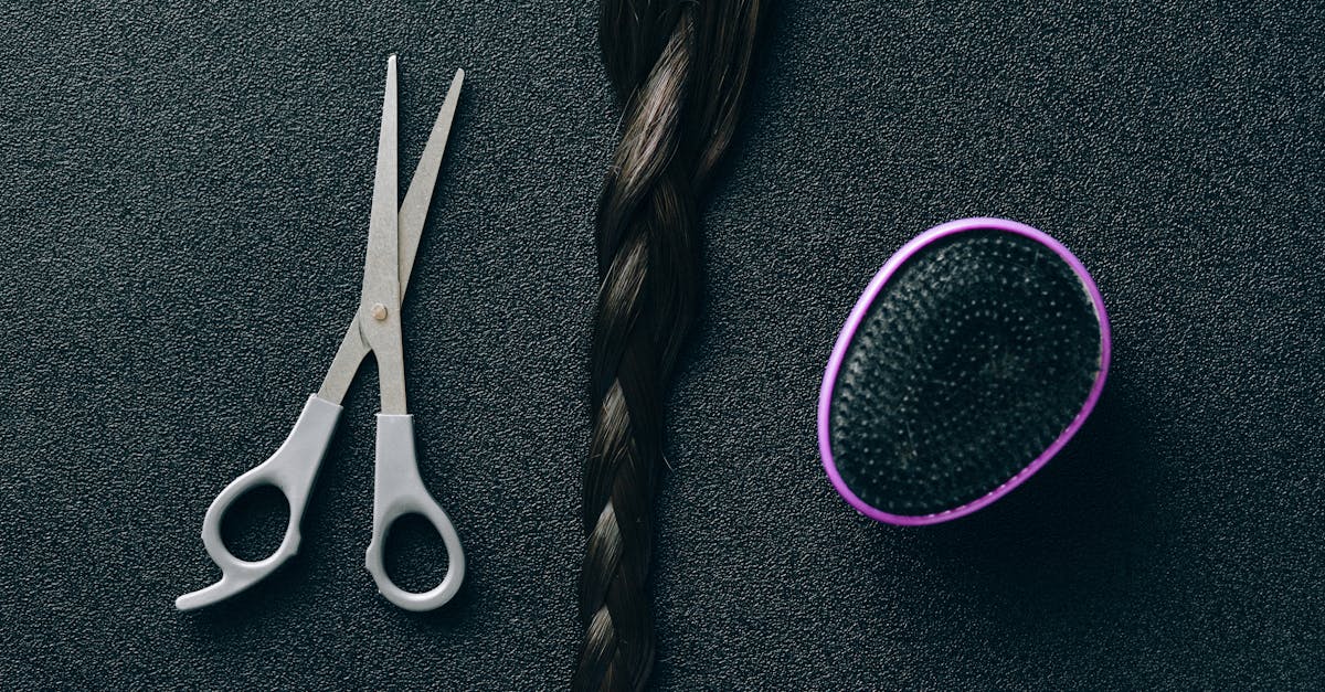 découvrez les différences essentielles entre le sèche-cheveux et la brosse volumisante. cet article vous aide à choisir l'outil idéal pour obtenir des coiffures éclatantes et pleines de volume, tout en optimisant votre routine capillaire.