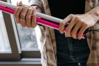 découvrez notre sélection de lisseurs à cheveux, conçus pour vous offrir des cheveux lisses et brillants en un rien de temps. profitez d'une technologie avancée pour un coiffage rapide et efficace, tout en préservant la santé de vos cheveux.