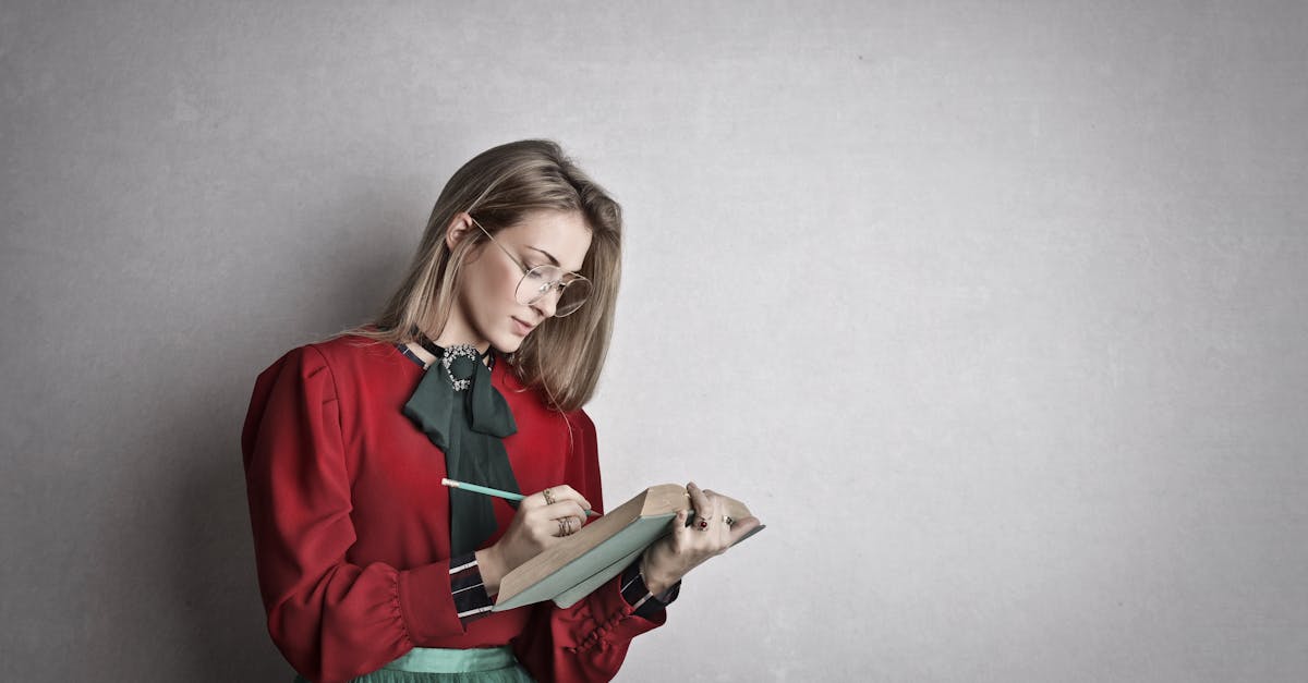 découvrez le monde fascinant de l'intelligence, une compétence essentielle qui façonne notre façon de penser, d'apprendre et d'interagir. explorez les différentes formes d'intelligence, des capacités cognitives aux intelligences émotionnelles, et apprenez comment optimiser votre propre potentiel.