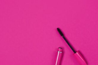 découvrez notre sélection de mascaras pour des cils volumineux et magnifiés. que vous recherchiez un look naturel ou un effet dramatique, trouvez le mascara parfait qui fera ressortir votre regard.