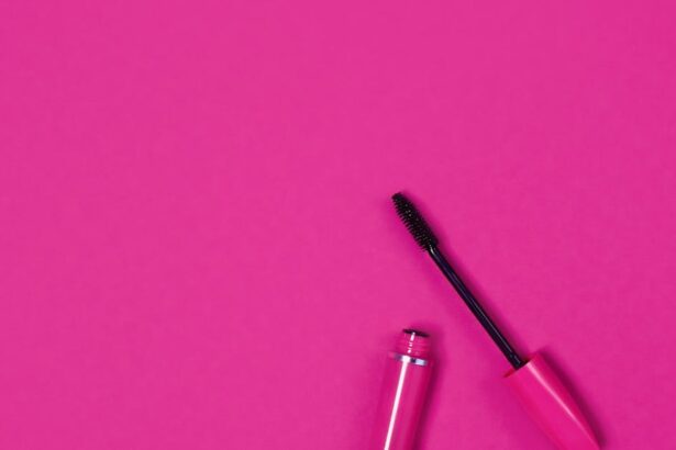 découvrez notre sélection de mascaras pour des cils volumineux et magnifiés. que vous recherchiez un look naturel ou un effet dramatique, trouvez le mascara parfait qui fera ressortir votre regard.