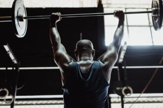 découvrez nos conseils et astuces pour maximiser votre prise de muscle. que vous soyez débutant ou athlète confirmé, apprenez à optimiser votre entraînement et votre nutrition pour atteindre vos objectifs de développement musculaire rapidement et efficacement.