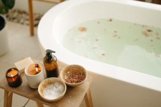 découvrez les remèdes naturels pour améliorer votre bien-être. explorez des solutions douces et efficaces pour soulager divers maux grâce à des ingrédients issus de la nature.