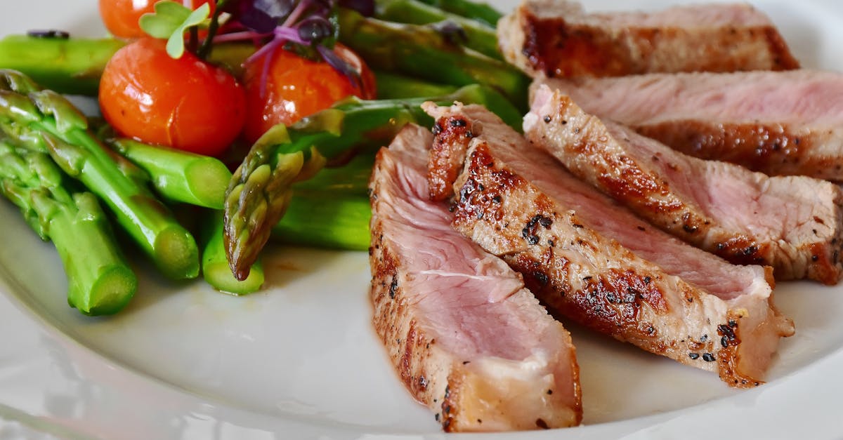 découvrez l'importance de l'apport en protéines pour votre santé et vos performances physiques. apprenez comment équilibrer votre alimentation pour maximiser les bienfaits des protéines, que ce soit pour la musculation, la récupération ou la perte de poids.