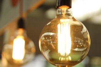 découvrez shine, une plateforme innovante qui vous aide à gérer votre activité en toute simplicité. profitez de services adaptés aux entrepreneurs, d'outils de gestion performants et d'une interface intuitive pour briller dans votre secteur !