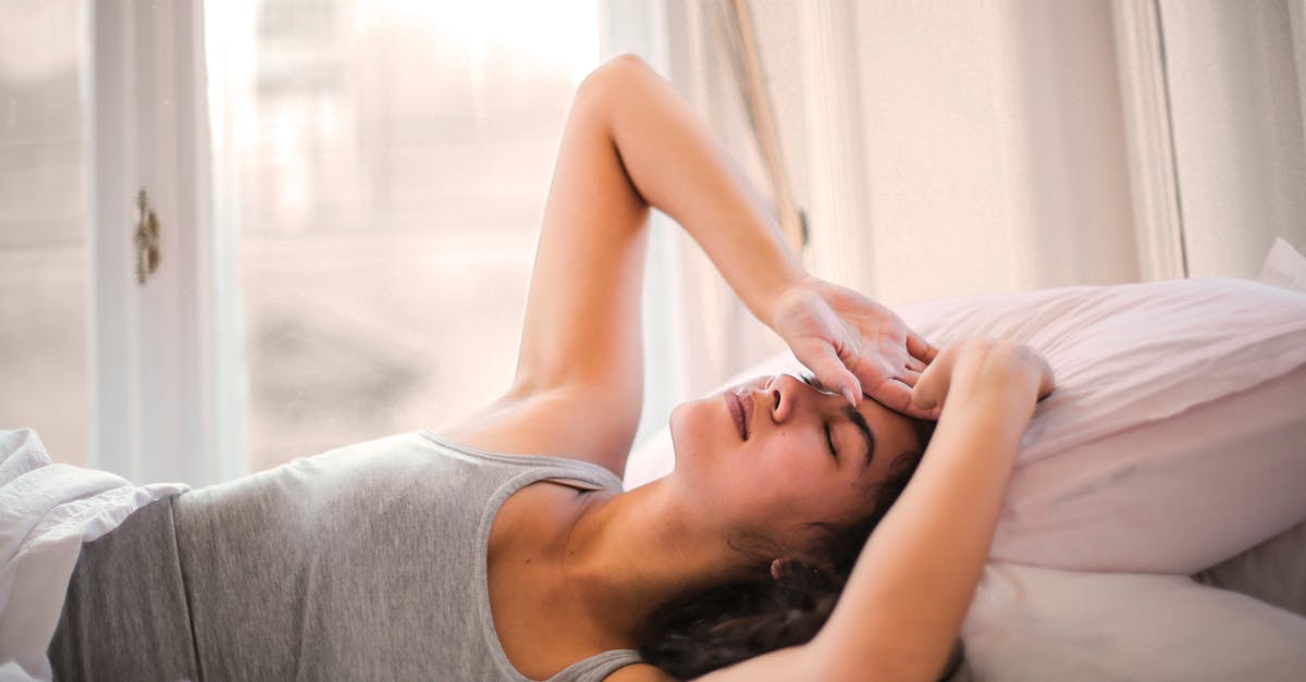 découvrez comment améliorer votre sommeil avec des astuces pour faciliter l'endormissement et profiter d'une nuit reposante. explorez les meilleures pratiques pour vaincre l'insomnie et retrouver un sommeil de qualité.