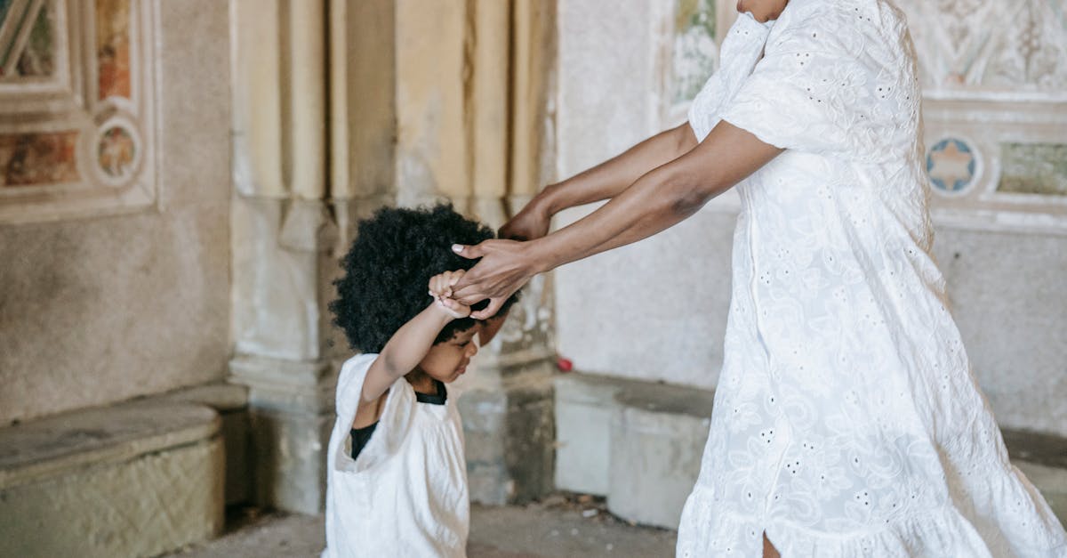 découvrez la puissance de l'amour inconditionnel, une émotion qui transcende les barrières et unit les cœurs. explorez ses différentes facettes, de l'affection familiale à la passion romantique, et apprenez comment cultiver cette forme d'amour profonde dans votre vie quotidienne.