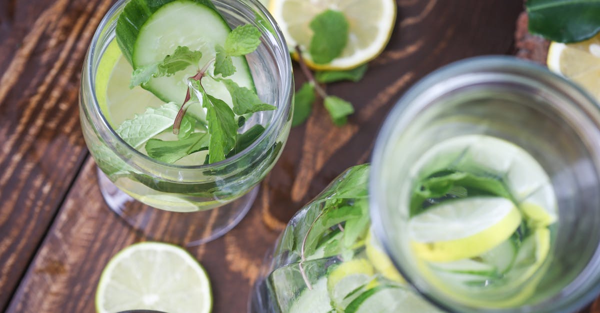 découvrez les nombreux bienfaits de l'eau pour votre santé et votre bien-être. apprenez comment une bonne hydratation peut améliorer votre énergie, favoriser la digestion et maintenir votre peau éclatante. explorez les effets positifs de l'eau sur votre corps et votre esprit.