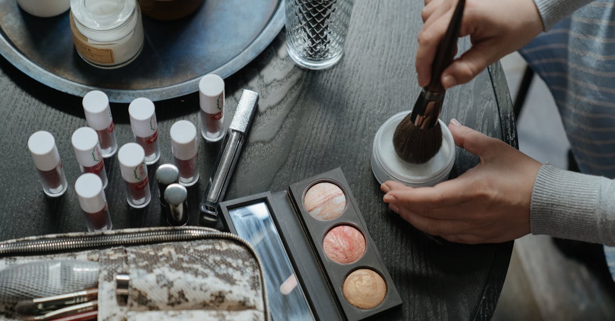 découvrez notre sélection de produits de beauté : soins visage, maquillage, cheveux et parfums pour sublimer votre routine beauté au quotidien. profitez de conseils et nouveautés exclusives !