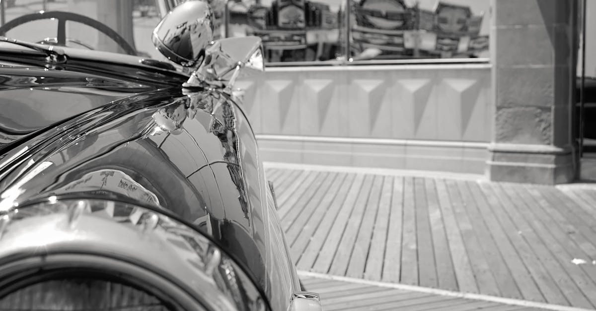 découvrez l'élégance intemporelle : une harmonie parfaite entre style raffiné et sophistication classique, pour sublimer chaque moment avec distinction.