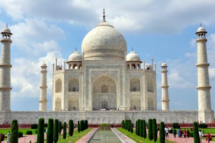découvrez notre sélection de cadeaux inoubliables pour surprendre et ravir vos proches lors de chaque occasion spéciale. offrez des souvenirs mémorables grâce à des idées originales et personnalisées !