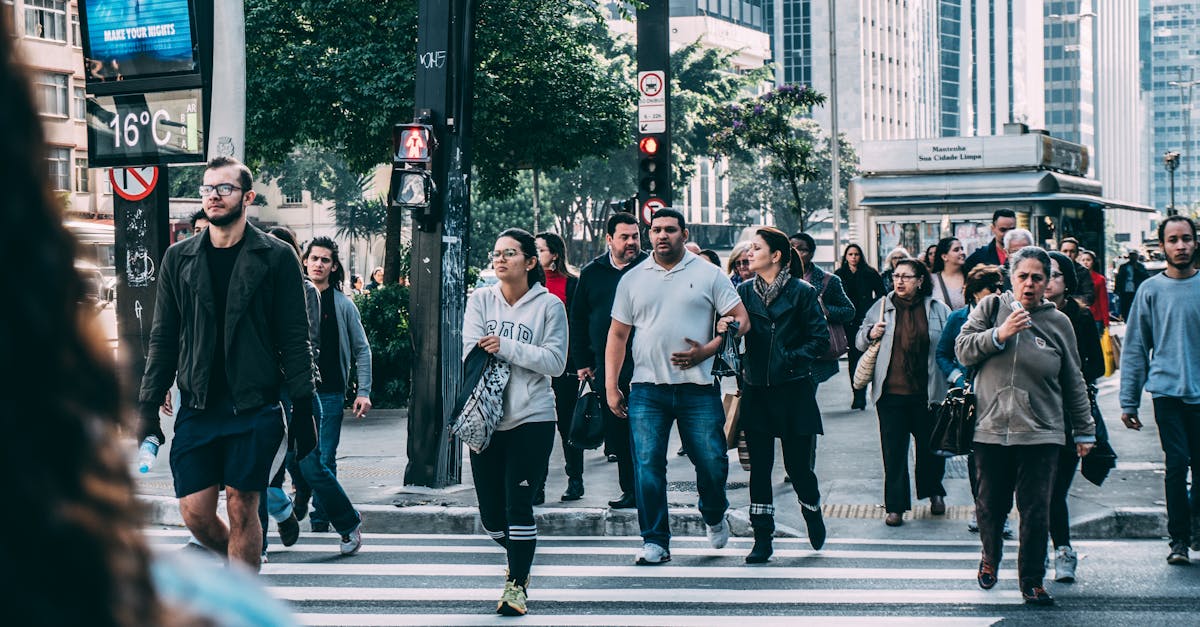 découvrez les bienfaits de la marche à pied : conseils pratiques, techniques pour bien marcher, avantages pour la santé, et idées d’itinéraires pour tous les niveaux.