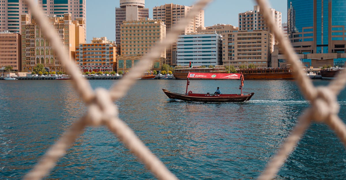 découvrez les villes abordables où la qualité de vie rime avec petits budgets. comparez les destinations les plus économiques pour vivre, étudier ou travailler sans vous ruiner !