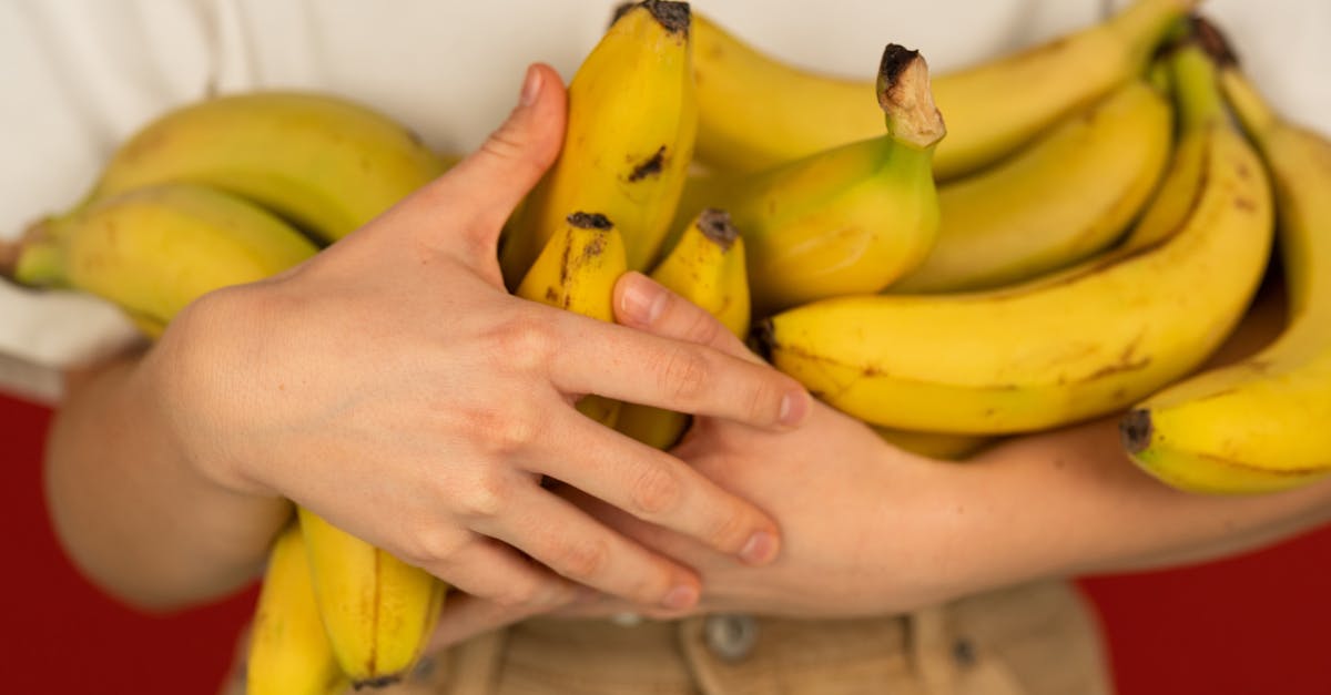 découvrez la banana diet, une méthode simple et naturelle pour perdre du poids en intégrant des bananes dans votre alimentation quotidienne. conseils, bienfaits et exemple de menu inclus !