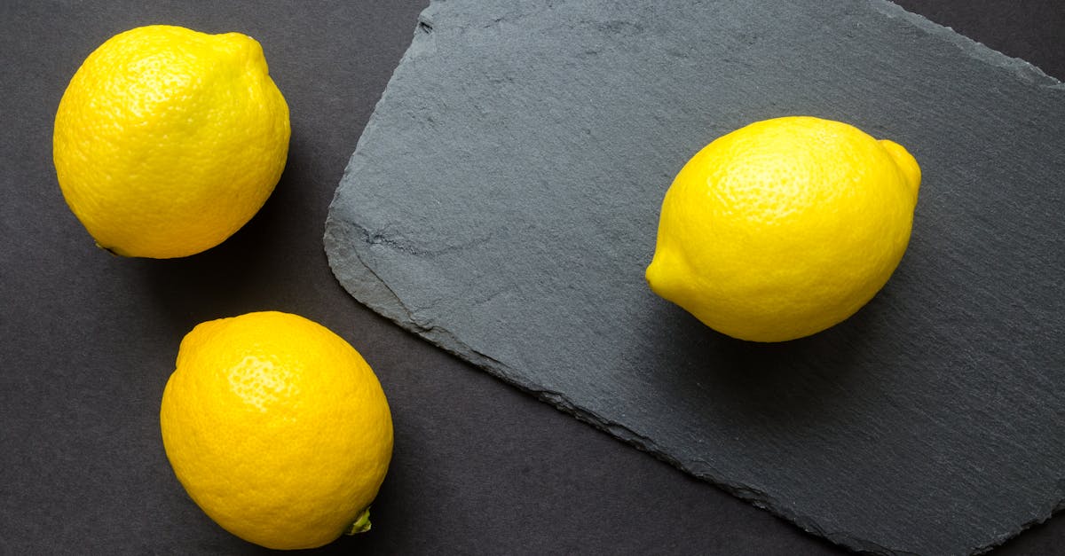 découvrez une grande variété de fruits frais, leurs bienfaits pour la santé, des conseils de conservation et des idées de recettes pour une alimentation équilibrée et savoureuse.