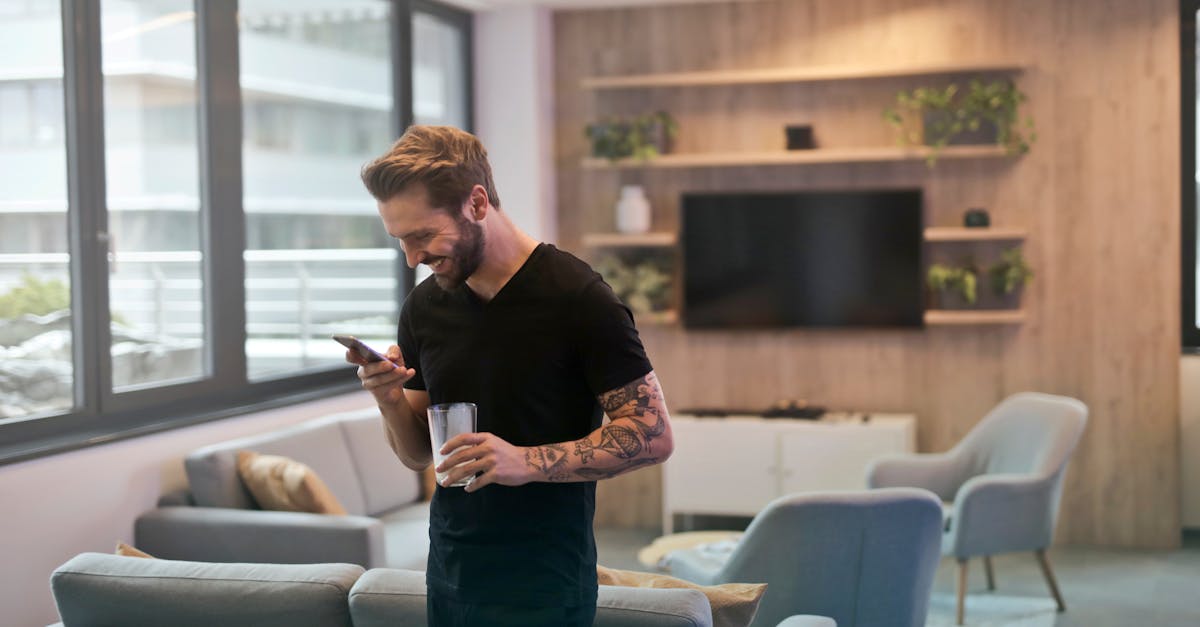 découvrez l'univers des tattoos : tendances, inspirations, significations et conseils pour choisir le tatouage parfait. que vous soyez débutant ou passionné, trouvez des idées et informations pour une expérience unique.