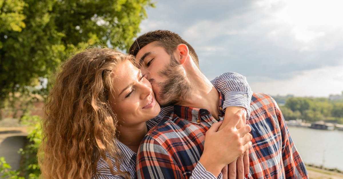 découvrez tous nos conseils, astuces et idées pour épanouir votre vie de couple, renforcer la complicité et surmonter les défis du quotidien à deux.