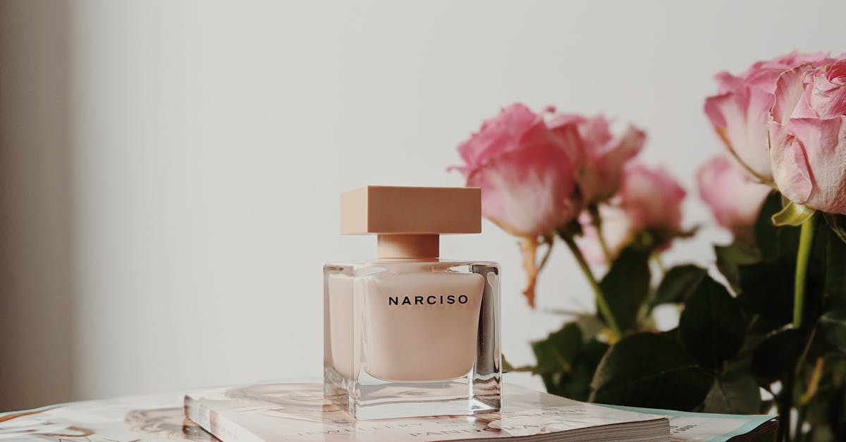 découvrez notre sélection de fragrances irrésistibles, conçues pour sublimer votre personnalité avec des notes uniques et raffinées. trouvez votre parfum idéal parmi de nombreuses senteurs envoûtantes.