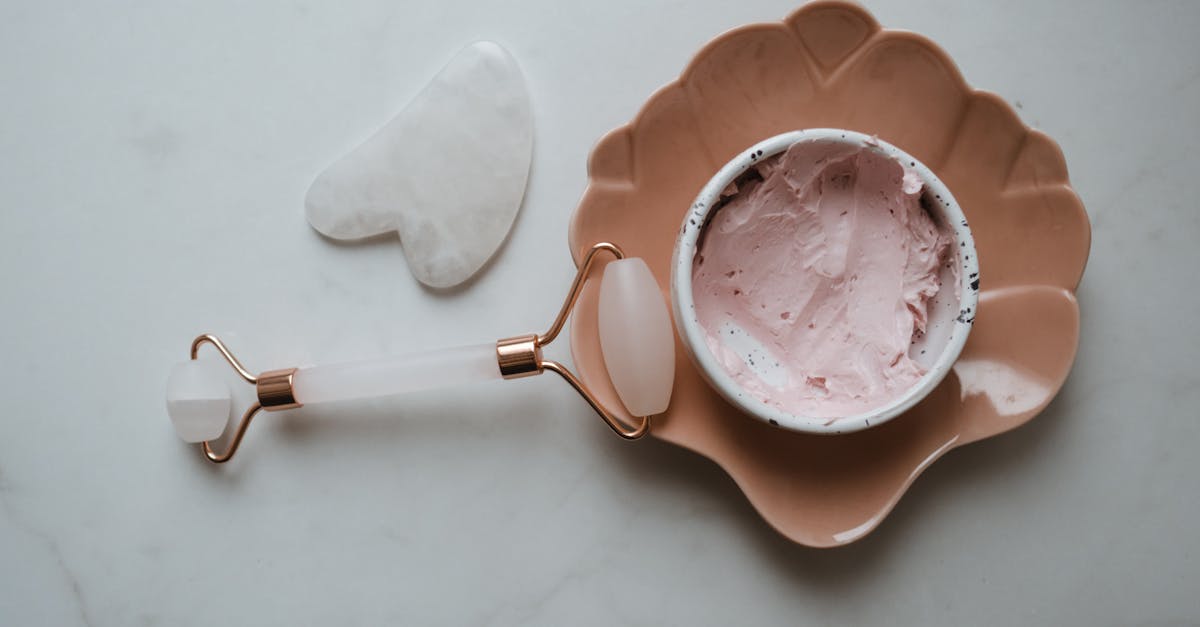 découvrez notre crème anti-âge innovante, formulée pour réduire les rides, raffermir la peau et révéler un teint éclatant et rajeuni. offrez à votre visage le soin qu’il mérite.