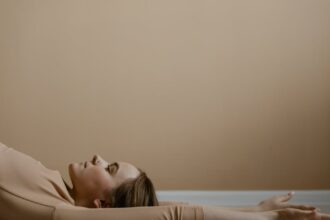 découvrez nos leggings anti-cellulite alliant confort et efficacité pour une silhouette plus lisse et tonique au quotidien.