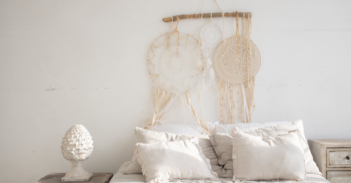 découvrez notre jupe blanche bohème, parfaite pour un style léger et élégant, idéale pour toutes les occasions estivales.