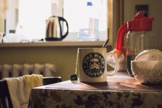 découvrez notre sélection d'appareils pour le petit-déjeuner : grille-pain, cafetière, bouilloire et plus encore pour bien démarrer votre journée. qualité, praticité et saveurs garanties.