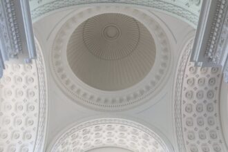 découvrez l'essence de l'élégance à travers des idées, conseils et inspirations pour apporter raffinement et style à votre vie quotidienne.