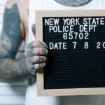 découvrez nos idées de tatouages sur les doigts, des designs originaux et tendances pour exprimer votre style avec subtilité.