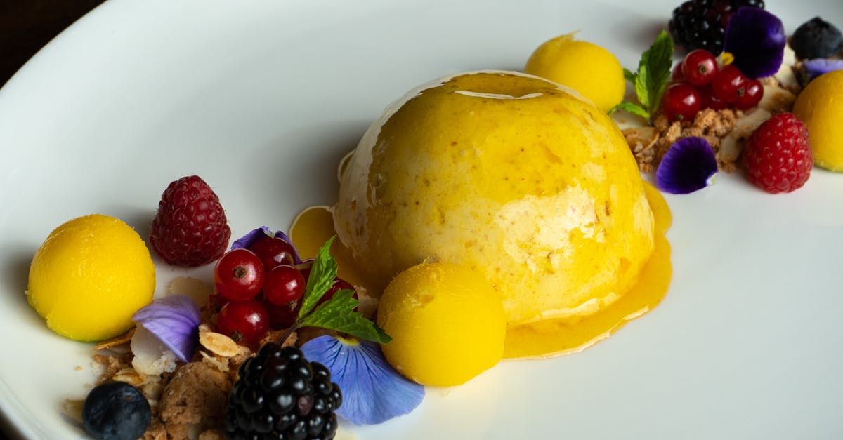 découvrez notre mousse au chocolat industrielle, une délicieuse préparation prête à l'emploi, idéale pour les professionnels de la pâtisserie et la restauration, alliant qualité et praticité.