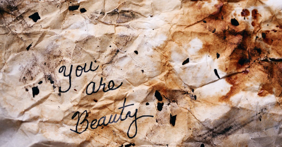 découvrez nos solutions efficaces pour éliminer les taches de marqueur rapidement et facilement sur toutes les surfaces.