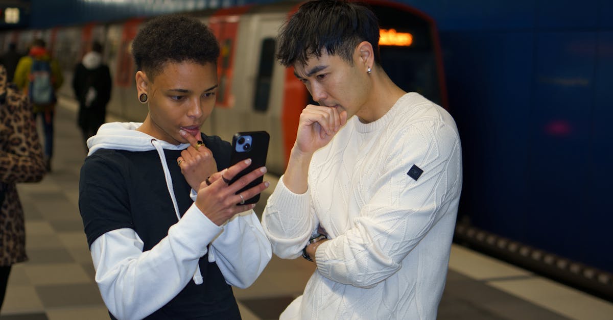 découvrez les caractéristiques des traits de personnalité narcissique, leur impact sur les relations et comment les reconnaître efficacement.