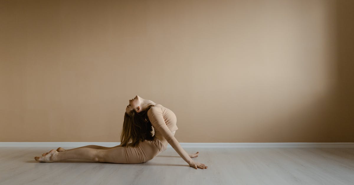 découvrez la gymnastique somatique, une approche douce et consciente du mouvement pour améliorer la posture, réduire les tensions et favoriser le bien-être global.