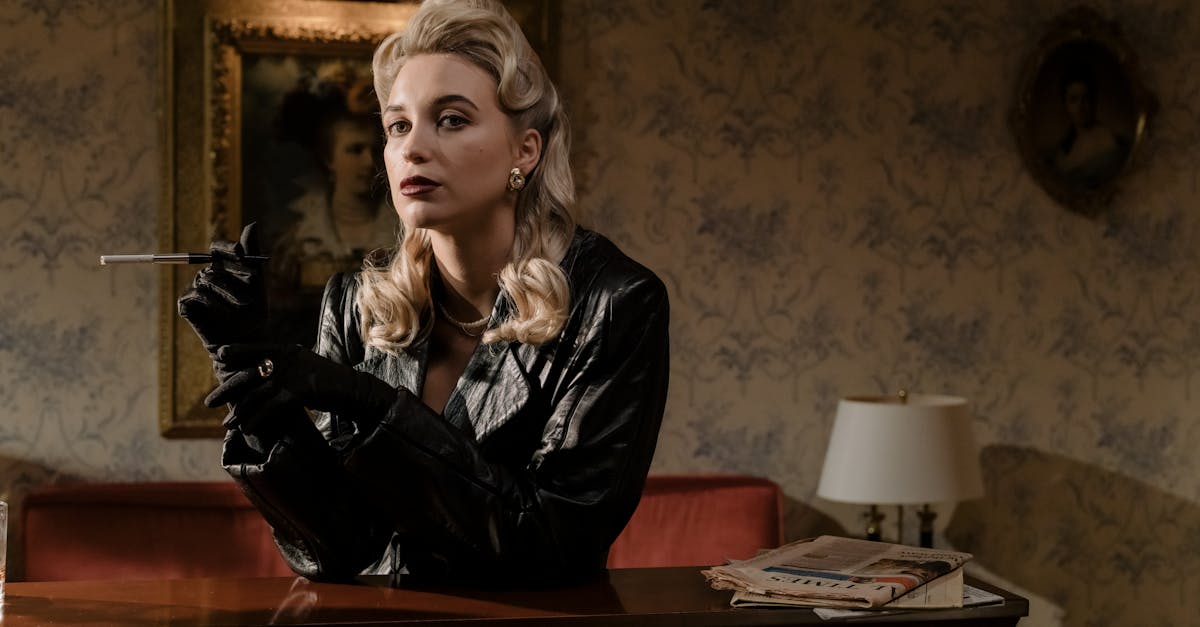 découvrez une sélection palpitante de thrillers captivants qui vous tiendront en haleine jusqu'à la dernière page.