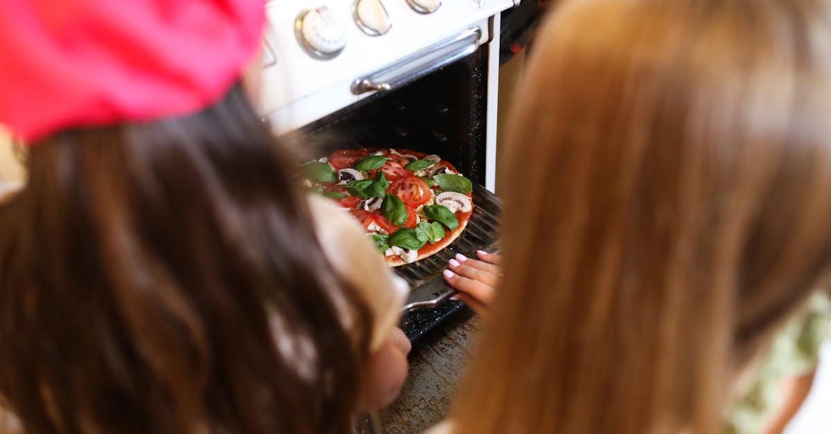 conseils pratiques pour entretenir le basilic : arrosage, exposition, et astuces pour une plante saine et parfumée.