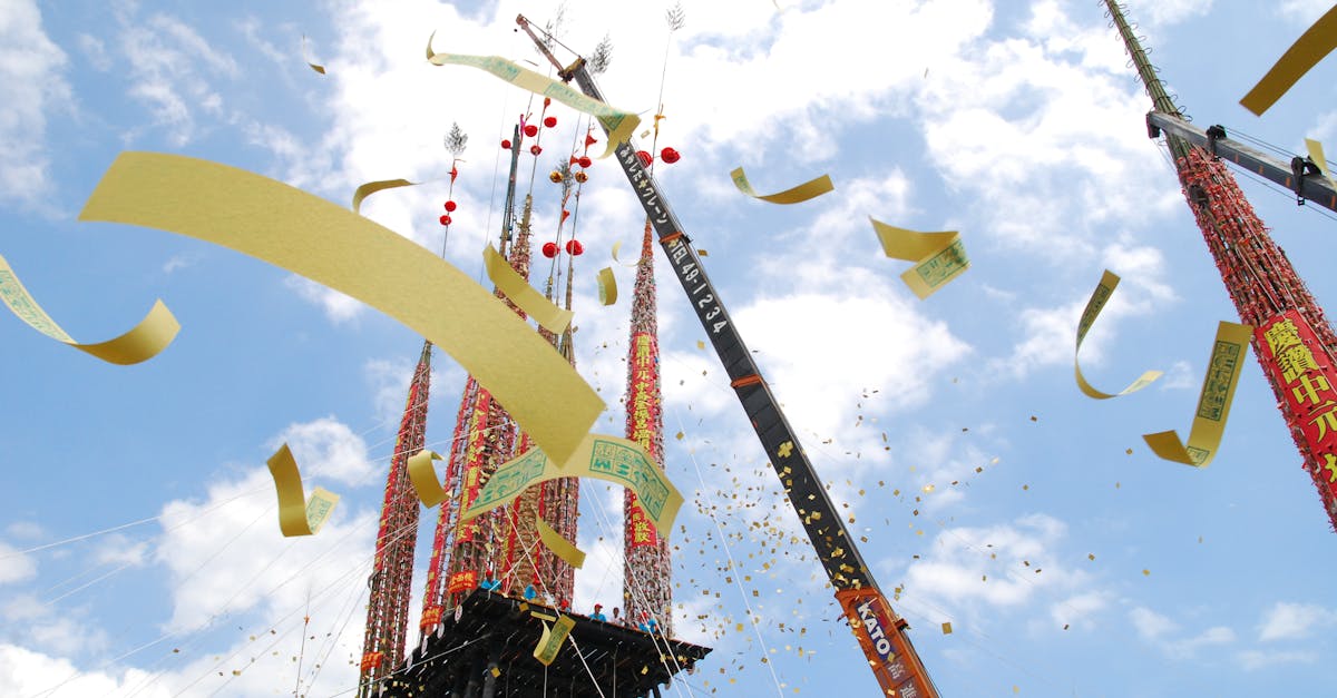 découvrez les différences de taille étonnantes entre vos célébrités préférées. comparaisons, photos et faits amusants sur les hauteurs des stars.