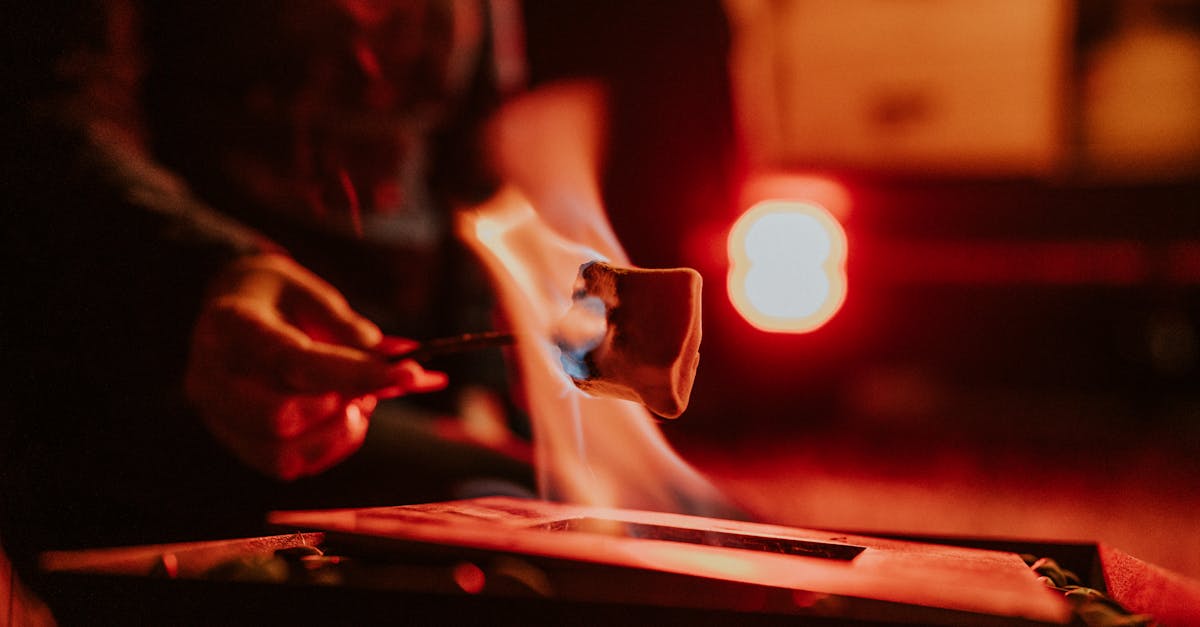 découvrez les aliments à éviter la nuit après 50 ans pour mieux dormir et préserver votre santé. conseils pratiques pour une alimentation adaptée à votre âge.