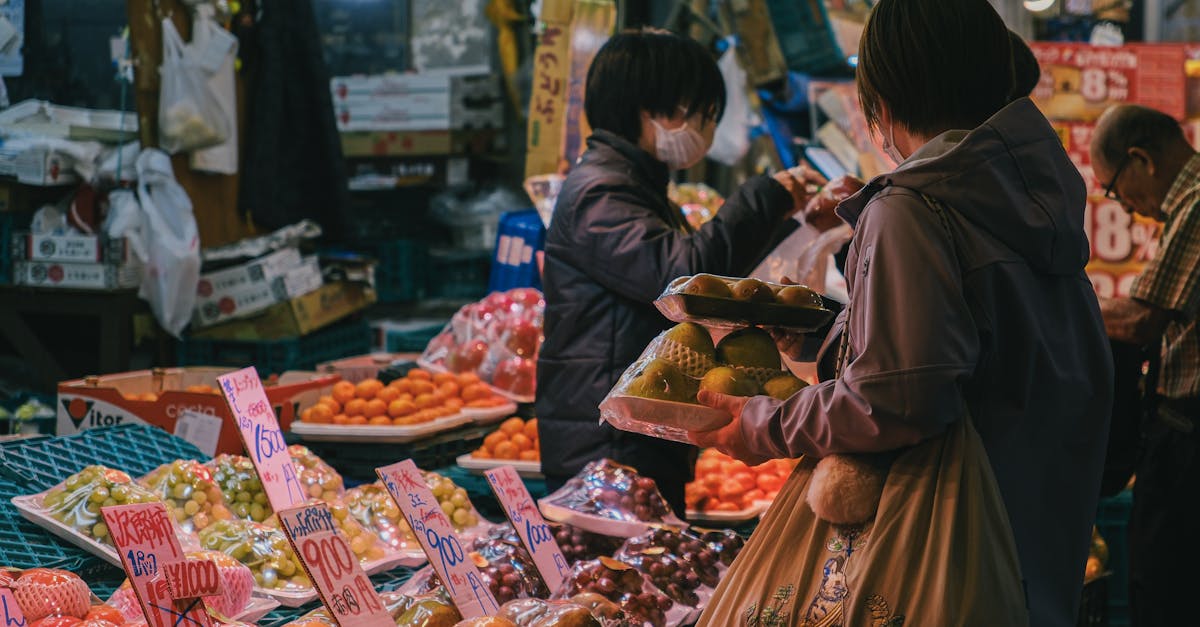 découvrez une variété de formes originales et amusantes de fruits et légumes pour embellir vos repas et éveiller vos papilles.