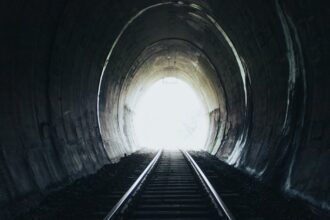 découvrez vinted, la plateforme idéale pour acheter, vendre et échanger des vêtements et accessoires d'occasion en toute sécurité et simplicité.