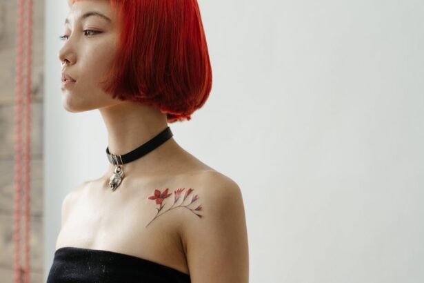 découvrez des idées uniques de tatouages d'anges, symboles de protection, pureté et spiritualité, pour un design intemporel et significatif.